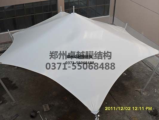 西安張拉膜車(chē)棚【西安學(xué)校等】專業(yè)生產(chǎn)廠家